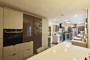 Photo 14- click for photo gallery